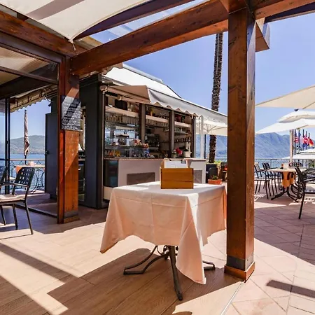 Casa & Vela With Private Beach, Oggebbio